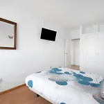 - Junto A Piscinas Naturales Con Terraza Bajamar