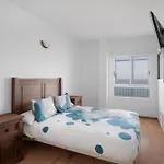 - Junto A Piscinas Naturales Con Terraza Apartment Bajamar (La Laguna)