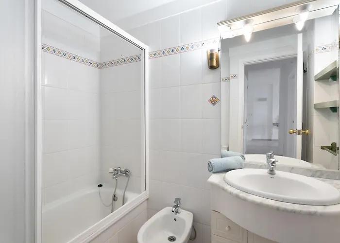 Apartment - Junto A Piscinas Naturales Con Terraza *