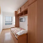 - Junto A Piscinas Naturales Con Terraza Lejlighed
